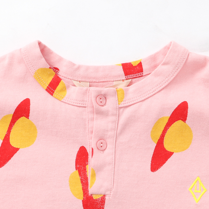 TAOタオ<br>Planet ヘンリーネックTEE<br>F23020_297_DI