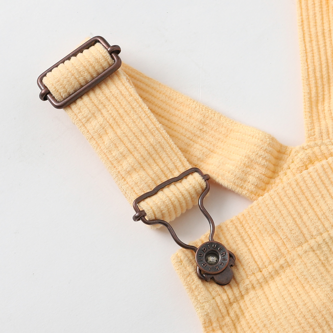 piupiuchic<br>ピウピウチック<br>コーデュロイサロペット<br>AW23.BM2305A