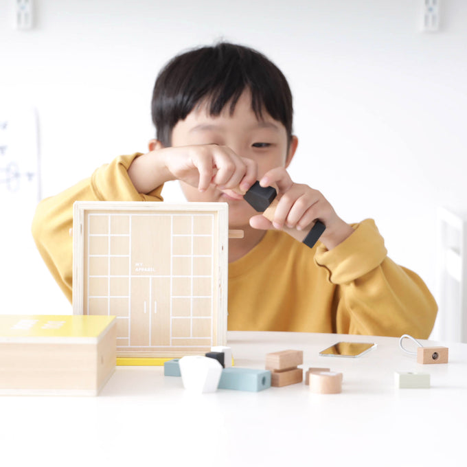 dou? ドオ<br> dou book (my apparel)<br> dou-toy