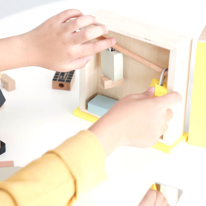 dou? ドオ<br> dou book (my apparel)<br> dou-toy