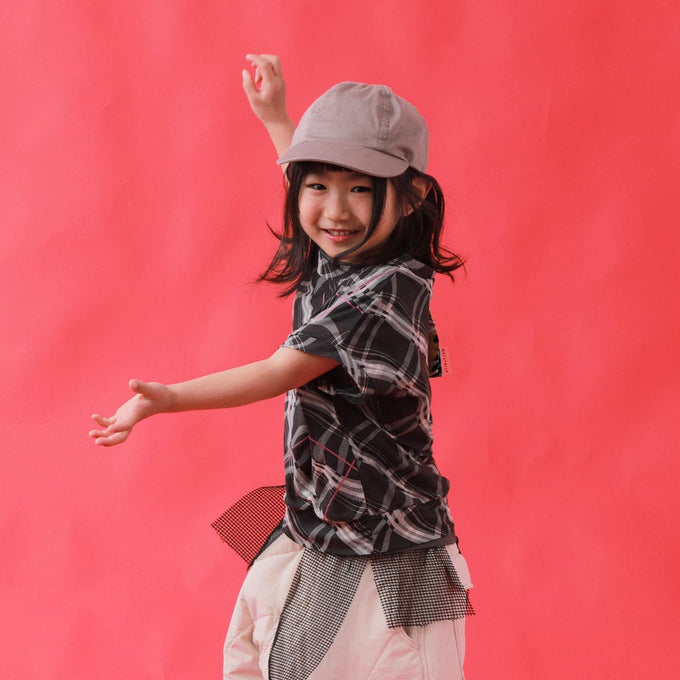 TOBOGGAN<br> トボガン<br>sheer half vest