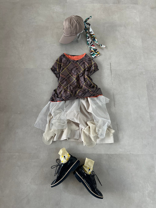 TOBOGGAN<br> トボガン<br>【26ssご予約5月中旬入荷予定】<br>sheer half vest