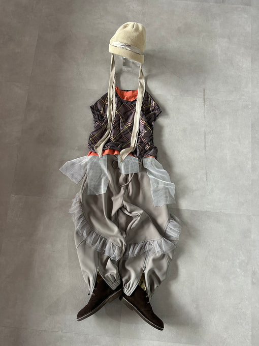 TOBOGGAN<br> トボガン<br>【26ssご予約5月中旬入荷予定】<br>sheer half vest