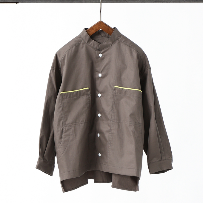 SWOON TOKYO<br>スーントウキョウ<br>スタンドカラーポケットシャツ<br>05-sw20-520-186