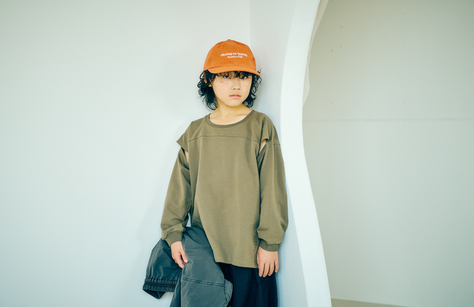 toboggan<br> トボガン<br>スリットロングスリーブTEE