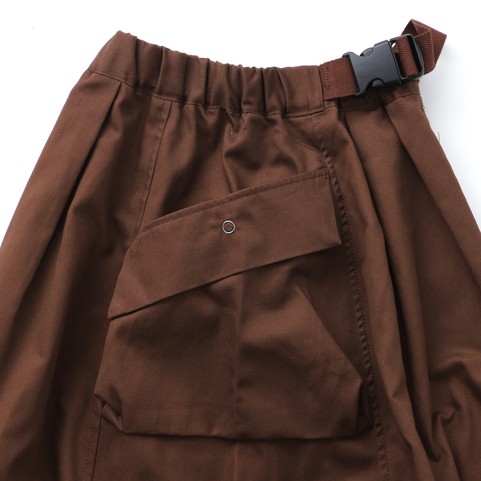 NUNUFORME ヌヌフォルム<br>ベルトアーミースカート<br>26-nf20-722-007