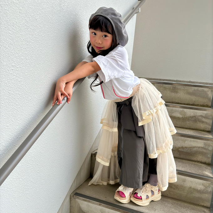 TOBOGGAN<br> トボガン<br>【27ssご予約 11月下旬入荷予定】<br>furi flare tulle(1st collection revival)