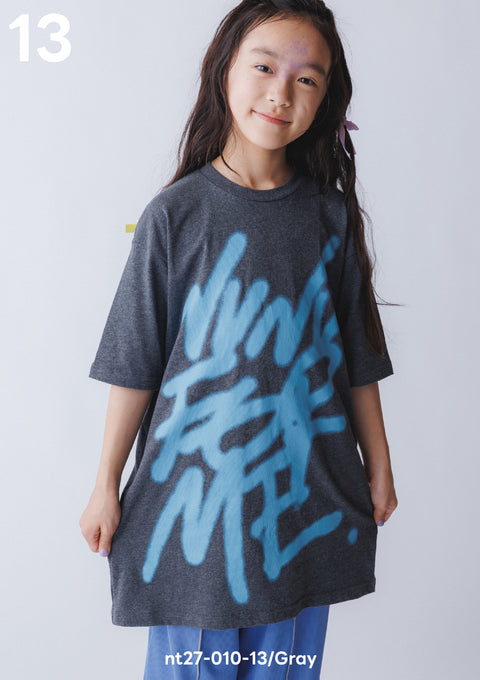 NUNUFORME<br> ヌヌフォルム<br>【27ssご予約 2月入荷予定】<br>スプレーロゴロングT<br>nt27-010-13