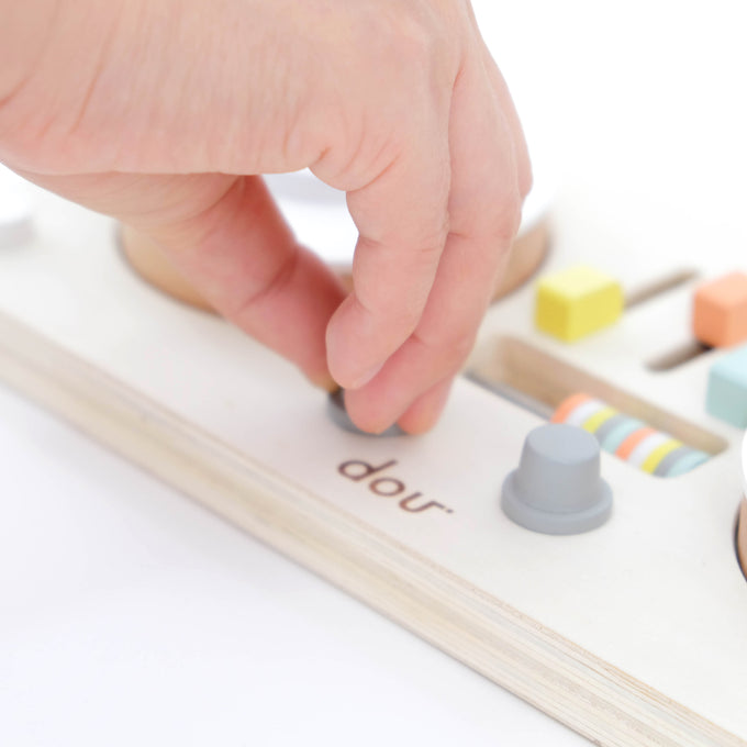 dou? ドオ<br> little DJ<br>dou-toy