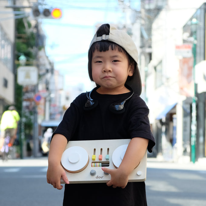dou? ドオ<br> little DJ<br>dou-toy