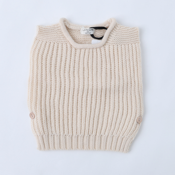 1 + in the family<br>ワンモア イン ザ ファミリー<br>Highneck vest ハイネックベスト エクリュ