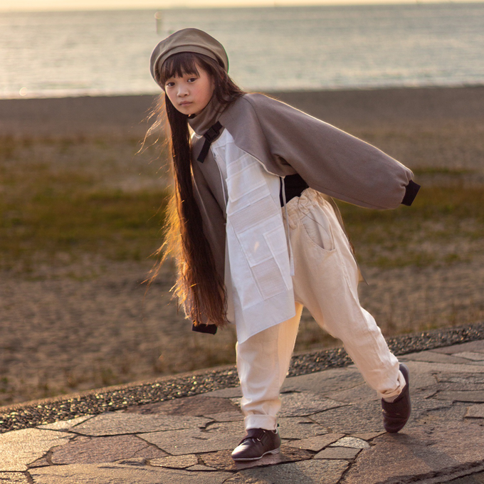 emma de choeur. エマ デ クゥ<br>×PARK別注 バックルポンチョ