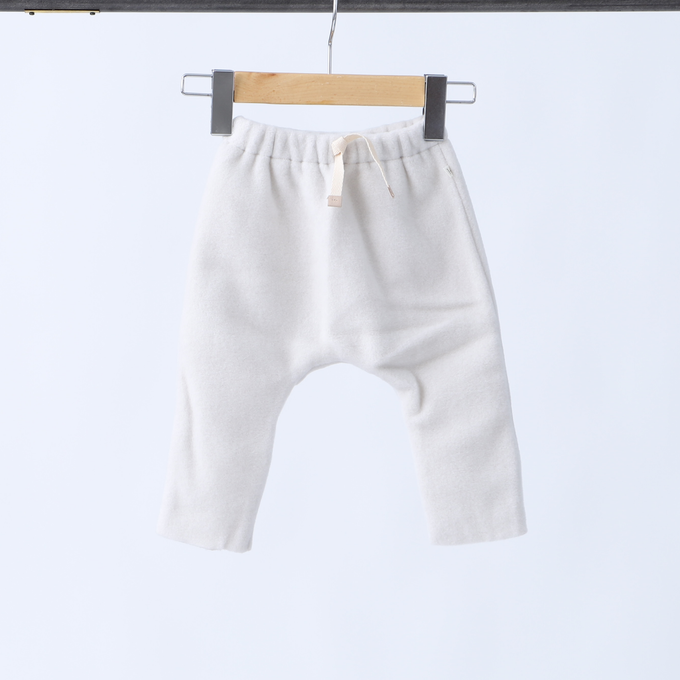 1 + in the family<br>ワンモア イン ザ ファミリー<br>baggy pants バギーパンツ