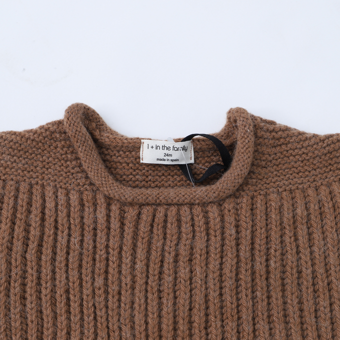 1 + in the family<br>ワンモア イン ザ ファミリー<br>Highneck vest ハイネックベスト