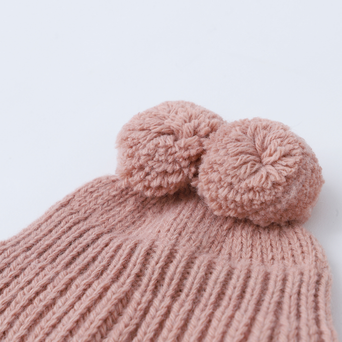 1 + in the family<br>ワンモア イン ザ ファミリー<br>beanie クマ耳ビーニー