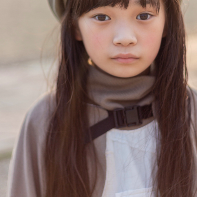 emma de choeur. エマ デ クゥ<br>×PARK別注 バックルポンチョ