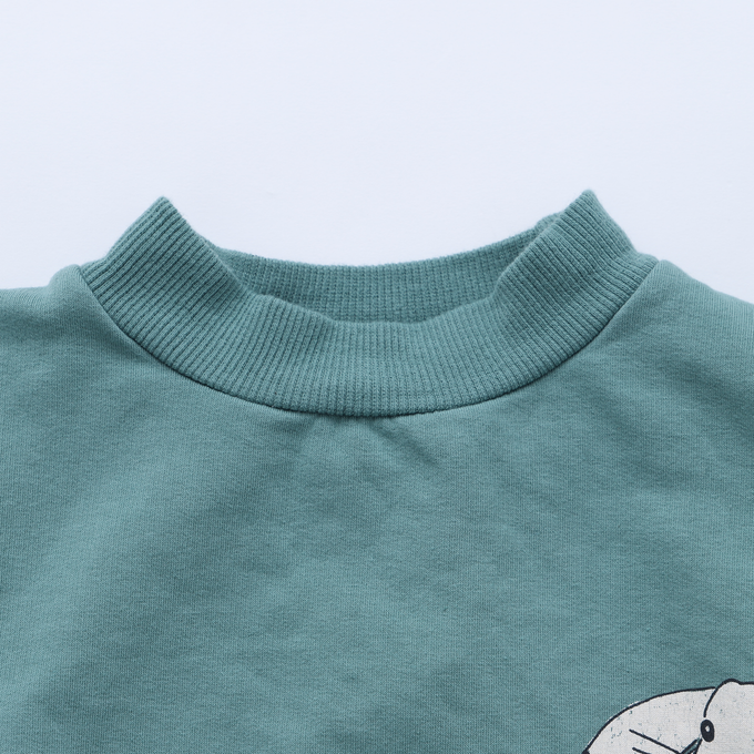 lotie kids<br>W22-85-32<br>Sweatshirts 胸元プリントスウェット