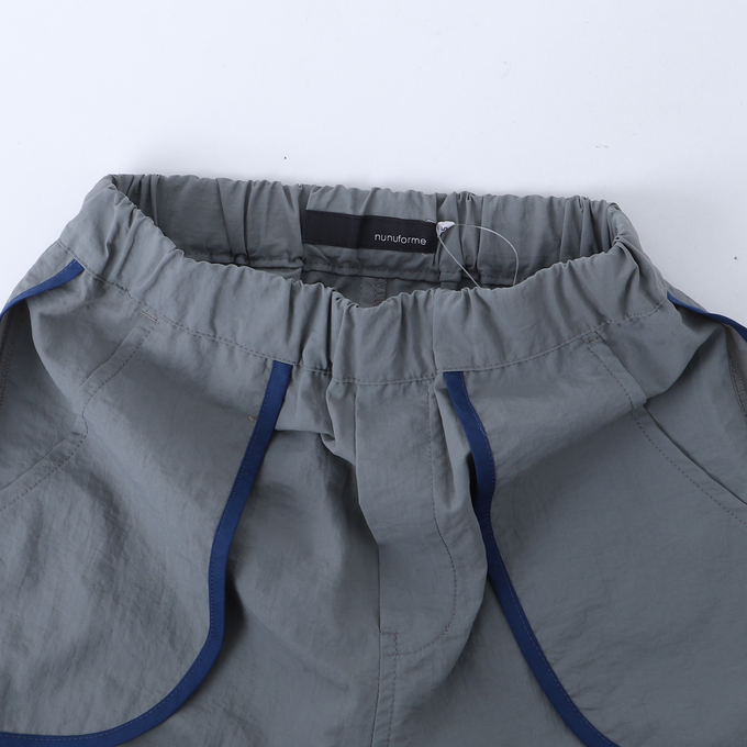 〈残り105cmのみ〉NUNUFORME ヌヌフォルム<br>49-nf19-667-182<br>サイドパイピングストレートパンツ