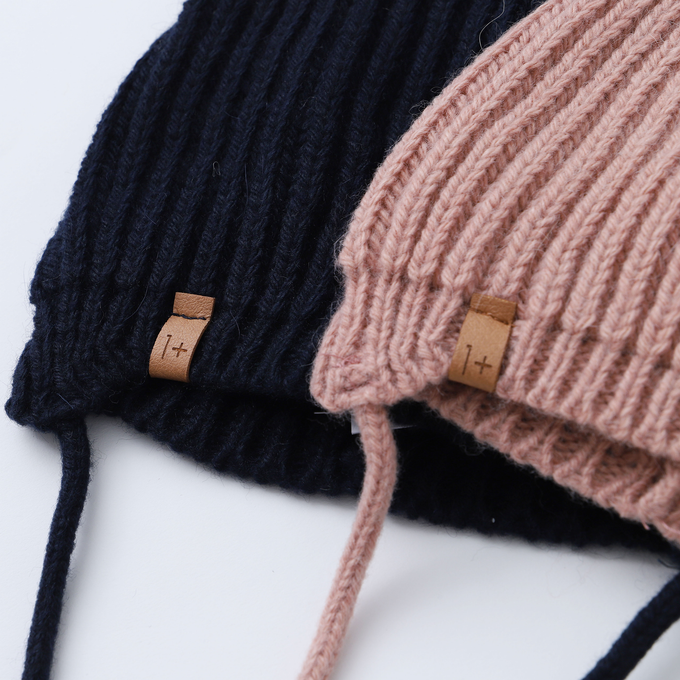 1 + in the family<br>ワンモア イン ザ ファミリー<br>beanie クマ耳ビーニー