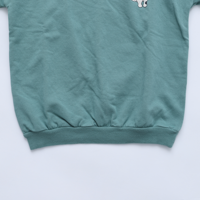 lotie kids<br>W22-85-32<br>Sweatshirts 胸元プリントスウェット