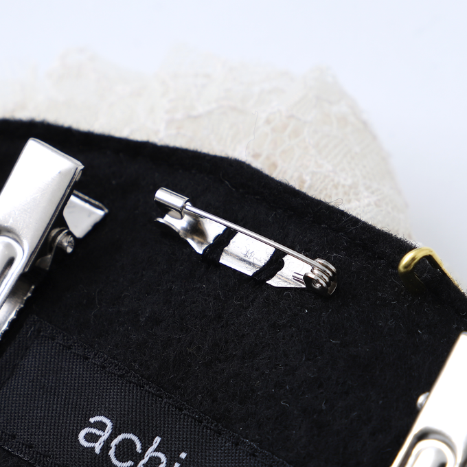 achico hiroshima<br>head dress