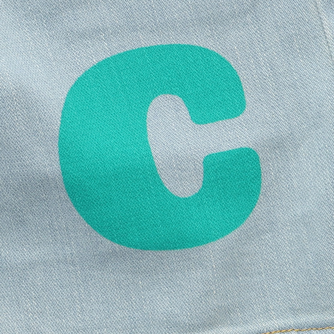 〈残り4-5Yのみ〉BOBOCHOSES ボボショーズ<br>Bobo Choses color block denim bermuda shorts