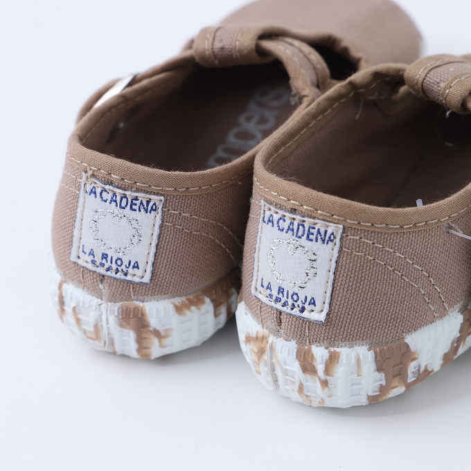 LA CADENA<br>SANDALIA HEBIL BROCHE SIN PUNT<br>BABYストラップシューズ