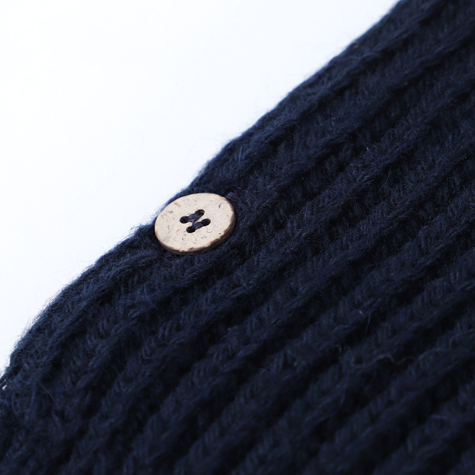 1 + in the family<br>ワンモア イン ザ ファミリー<br>Highneck vest ハイネックベスト