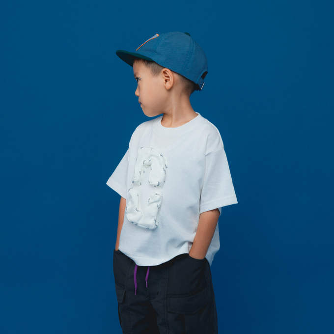 NUNUFORME ヌヌフォルム<br>24-nf19-916-505<br>3D nu ロゴT