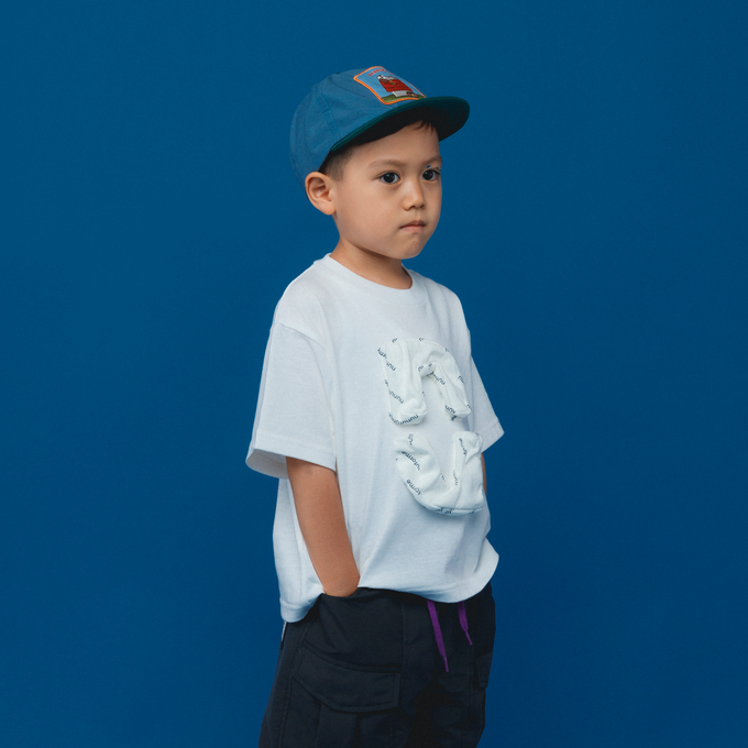 NUNUFORME ヌヌフォルム<br>24-nf19-916-505<br>3D nu ロゴT