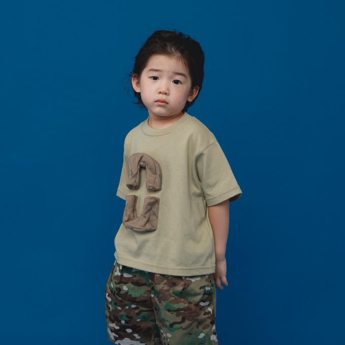 NUNUFORME ヌヌフォルム<br>24-nf19-916-505<br>3D nu ロゴT