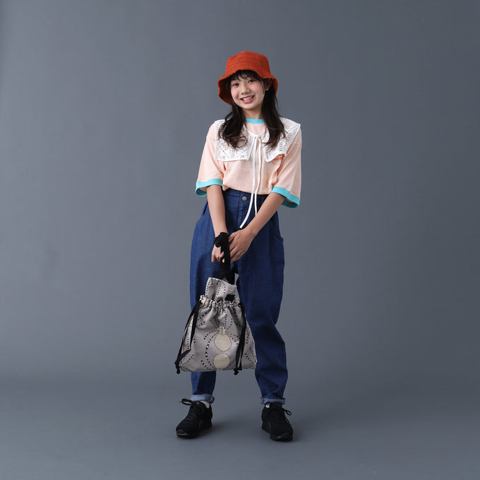 〈残り1点〉NINOS 『ニーニョ』<br>SPIDER MILK Purse Bag<br>エプロンバッグ