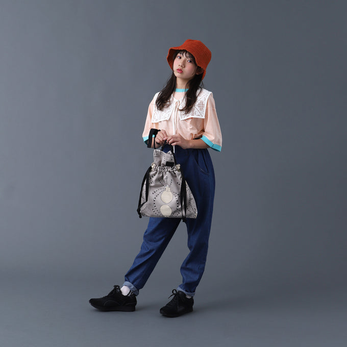 〈残り1点〉NINOS 『ニーニョ』<br>SPIDER MILK Purse Bag<br>エプロンバッグ