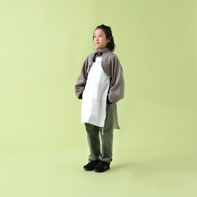 emma de choeur. エマ デ クゥ<br>×PARK別注 バックルポンチョ