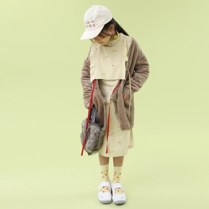 folkmade<br>embroidery rogo gilet