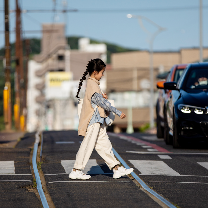 〈残りXS(90-100)のみ〉FABRIQ REPORT ファブリックリポート<br>ハイネックニットベスト