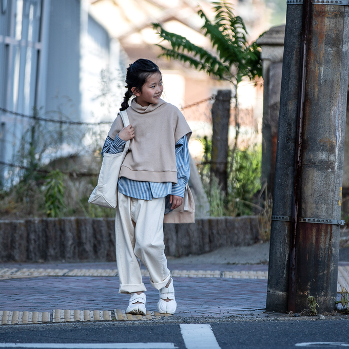 〈残りXS(90-100)のみ〉FABRIQ REPORT ファブリックリポート<br>ハイネックニットベスト