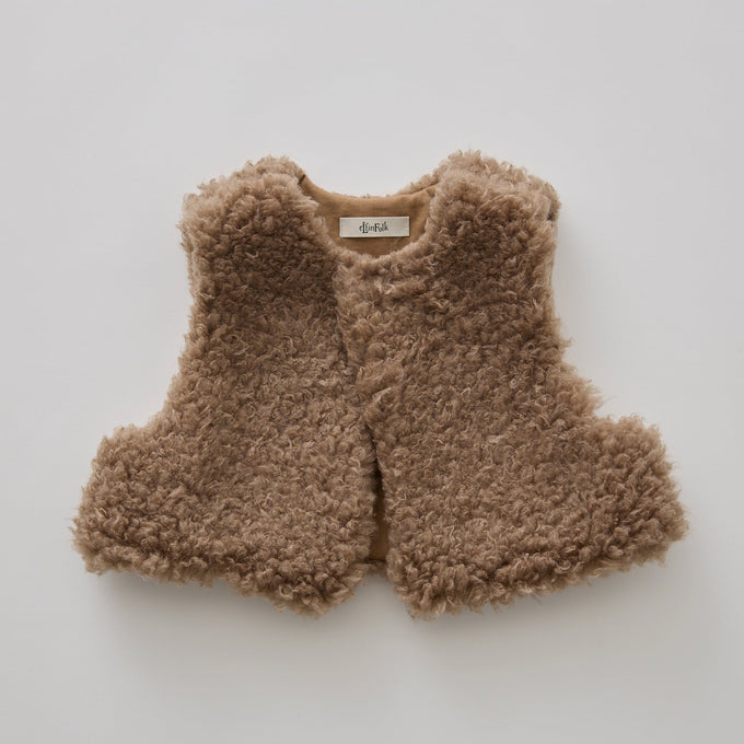 eLfinFolk <br>エルフィンフォルク<br>Curly Boa Vest<br>elf-252F20