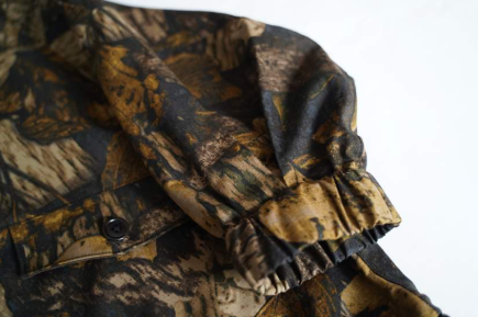 GRIS<br>グ<br>Zip-up Blouzon<br>GR26AW-JK003