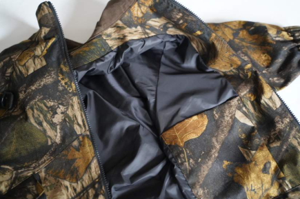 GRIS<br>グ<br>Zip-up Blouzon<br>GR26AW-JK003