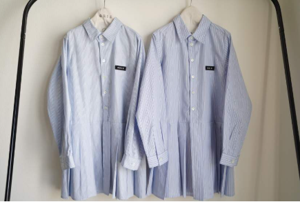 GRIS<br>グリ<br>Hem Pleated Long shirt<br>GR26AW-SH005