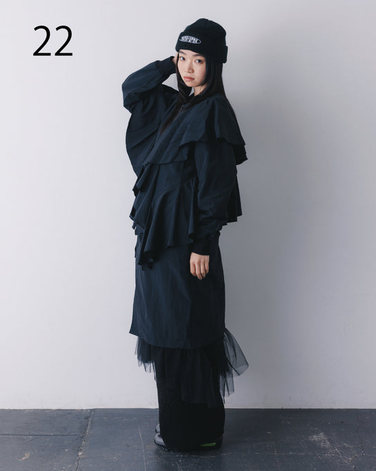 NUNUFORME<br> ヌヌフォルム<br>【26awご予約 8月入荷予定】<br>ランダムフリルジャンパー<br>22-nf26-499-025