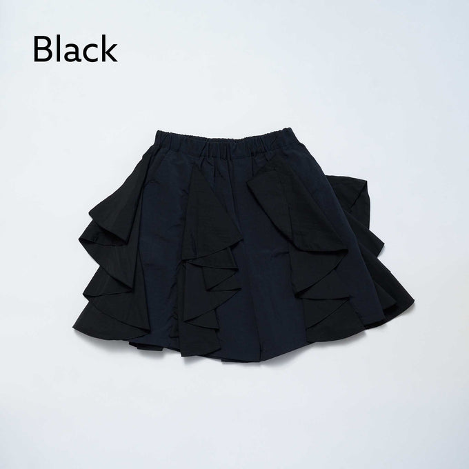NUNUFORME<br> ヌヌフォルム<br>【27ssご予約 2月入荷予定】<br>フリルショートパンツ<br>24-nf27-658-043