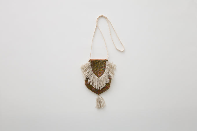 eLfinFolk <br>エルフィンフォルク<br>【26awご予約】<br>Paisly Boa Pochette<br>26_elf-262A43