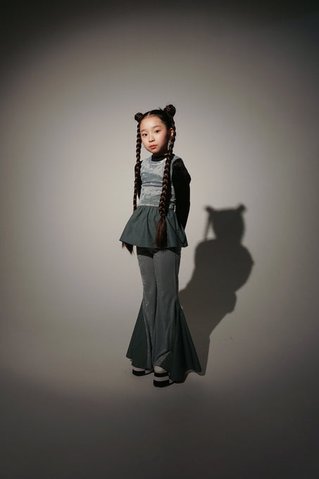 UNIONINI<br>ユニオニーニ<br>【26awご予約8-9月入荷予定】<br>velours tank top dress<br>OP-101