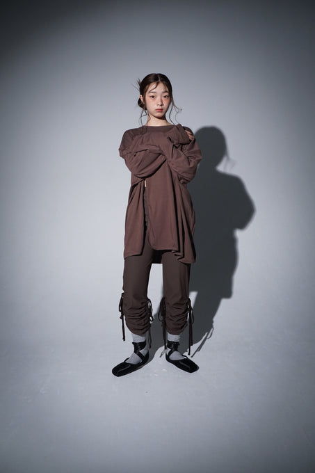 UNIONINI<br>ユニオニーニ<br>【27ssご予約】<br>gather slim pants<br>PT-134