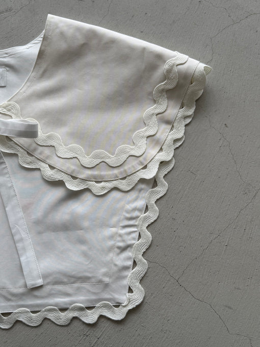 UNIONINI<br>ユニオニーニ<br>【27ssご予約】<br>wavy collar<br>AC-109