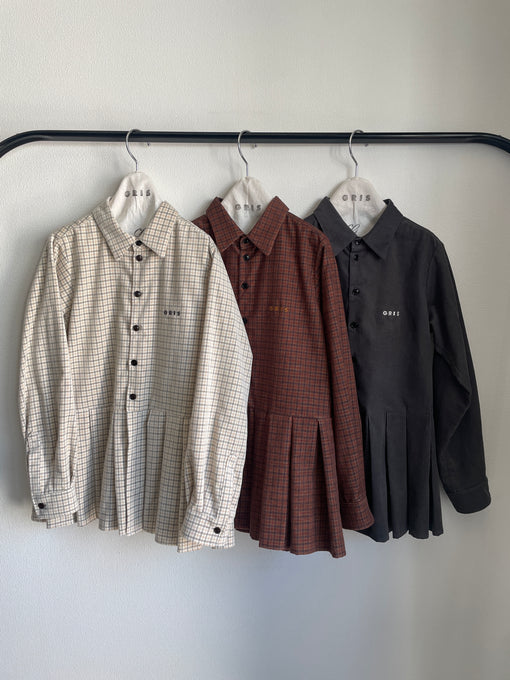 GRIS<br>グリ<br>Hem pleated shirt (A)<br>GR25AW-SH001A