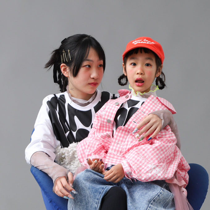 〈残り145cm whiteのみ〉NUNUFORME<br> ヌヌフォルム】<br>ブレインロゴプリントT<br>nt25-005-07