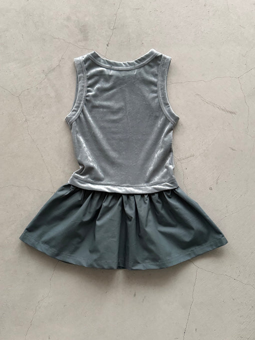 UNIONINI<br>ユニオニーニ<br>【26awご予約8-9月入荷予定】<br>velours tank top dress<br>OP-101